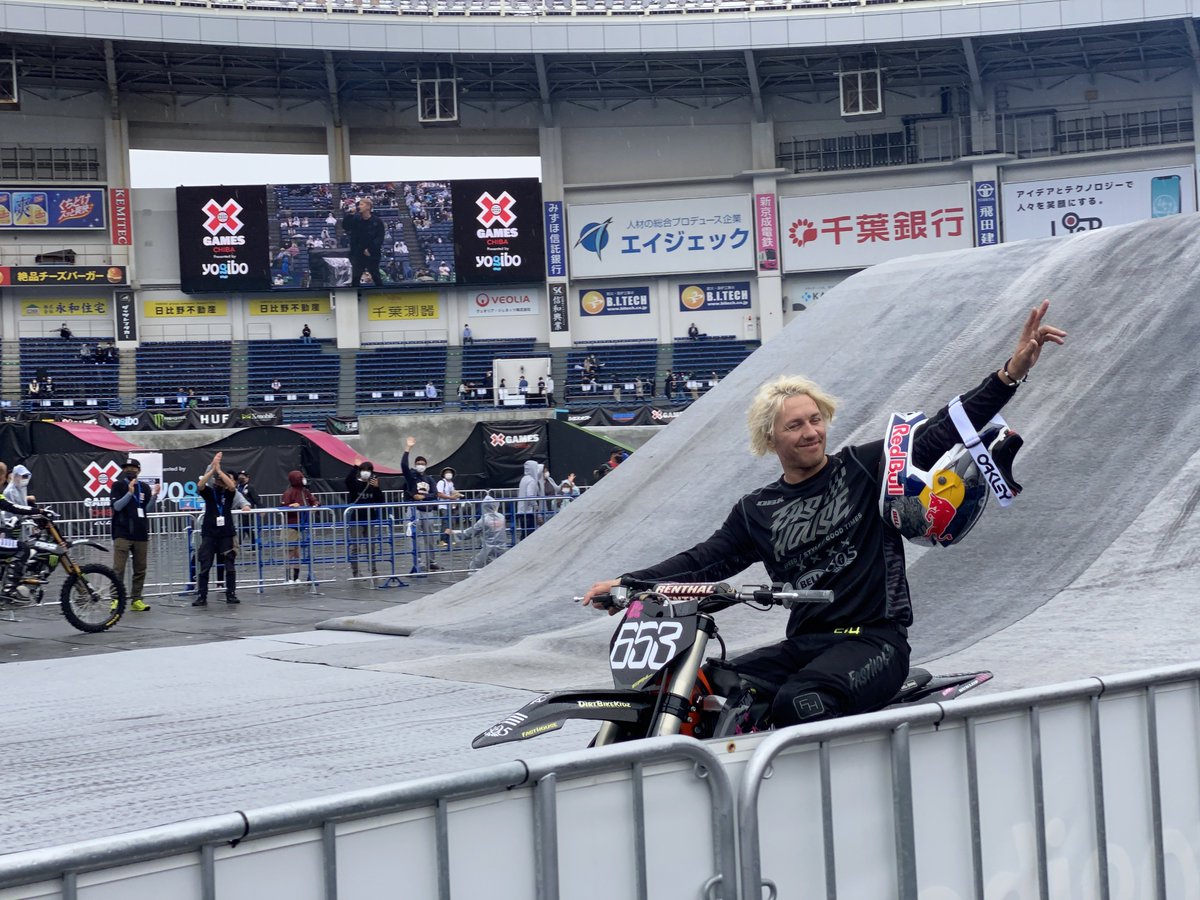 sugico__'s tweet photo. 名古屋モーターサイクルショー、xgames、鮫川、全日本オフビ、クロスファイブ大阪と怒涛の大好きが詰まりまくったイベントラッシュ終了。凄い贅沢で楽しかったー。
何よりこの期間「次の予定」があった事が何より嬉しかった。 https://t.co/n1Nkq8IKiu