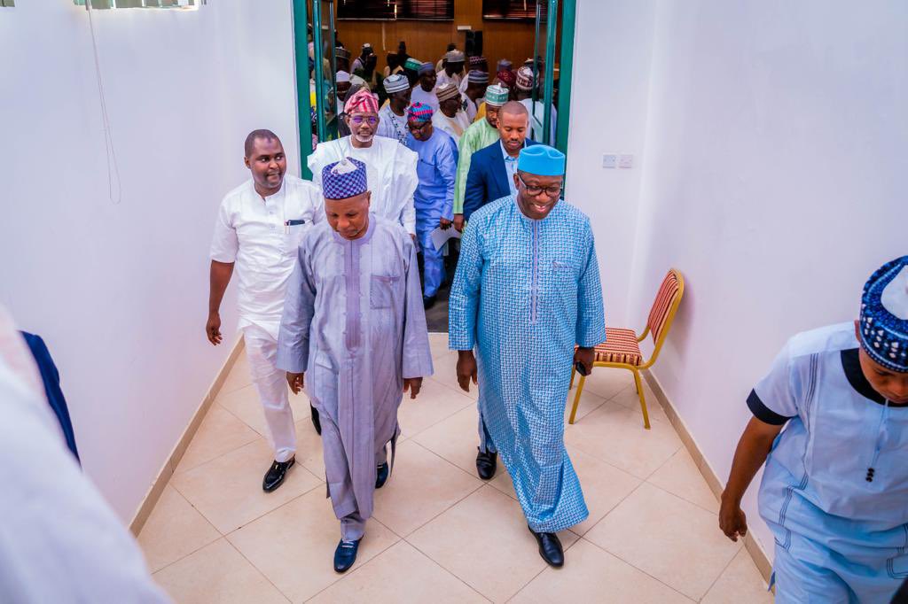 kfayemi's tweet photo. I am grateful for the warm reception by our party members and my brother Governors, H.E. Aminu Bello Masari @GovernorMasari and H.E Alh. Abubakar Sani Bello @GovNiger. https://t.co/asxF0MU2nX
