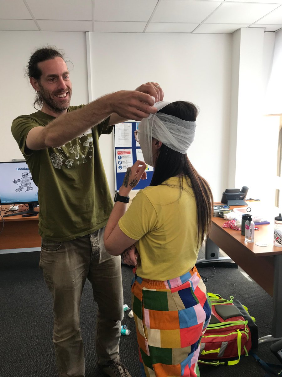 ArcusConsultant's tweet photo. Our teams have recently been attending refresher First Aid Training in advance of a busy survey season.  

It was great to see the team enjoying themselves as well as learning useful skills! 

#firstaid #ecology #training https://t.co/QOLReKitGM