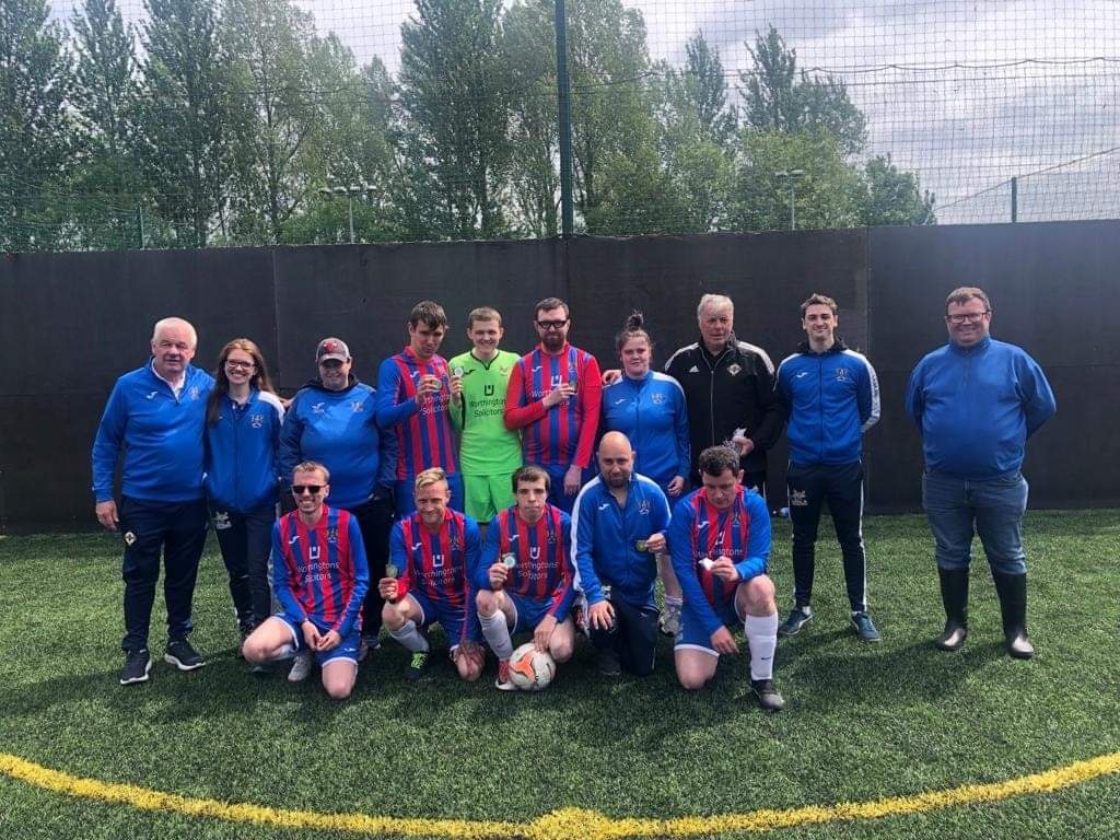 It was another winning weekend for our Disability team. 

On Saturday they lost 2-0 to Castle, drew 0-0 with Linfield but defeated Coleraine 6-1.

Those results saw Ards finish second in the IFA Disability Championship table. 

Congrats to the team and staff on a fantastic season