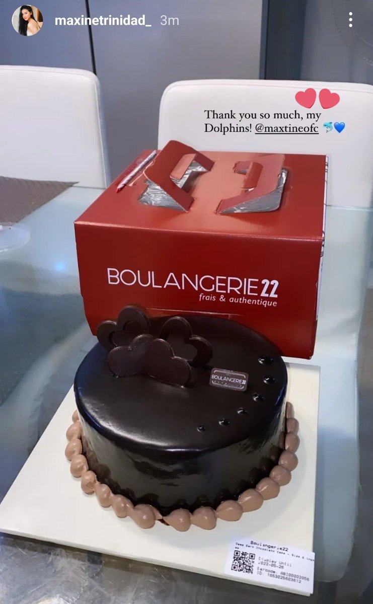 MaxTineOFC's tweet photo. Yours na po madam, @maxinetrinidad_! Sayong sayo po kamiii. 😭💙 More gifts will come soon sa inyo ni Kap Dwight!

#MaxTine
#MaxineTrinidad | #DustineMayores https://t.co/Hl0kjrwJED