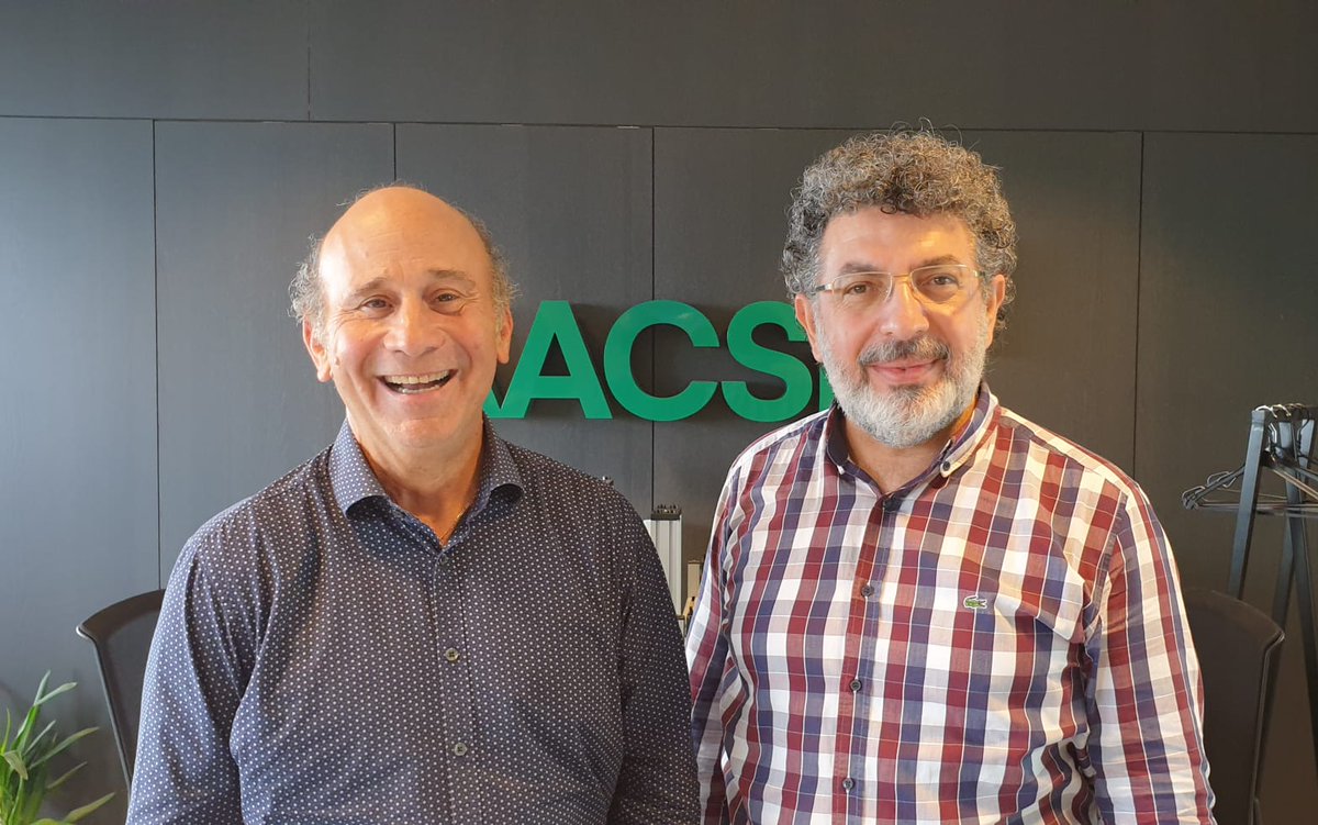 Koordinatörümüz, Hollanda'da bulunan AACSB İşletme Akreditasyon Kurumu Başkan Yardımcısı Tim Mescon'u makamında ziyaret etti. Üniversitemizin devam eden akreditasyon süreci ile ilgili ve ileriye yönelik işbirlikleri için görüşme gerçekleştirdi. <a href="/universitemDEU/">Dokuz Eylül Üniversitesi</a>