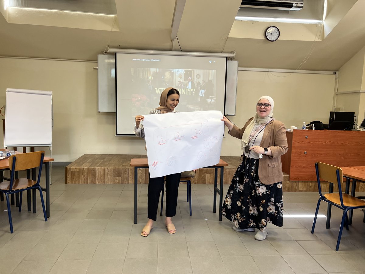 Sawsan_AlZatari's tweet photo. اشراك الشابات والشباب في مهنة التقييم من اهم المؤشرات لبيئة تقييمية صحية. المجموعة لا تكون متكاملة من دون المشاركة الفعالة للشابات والشباب في عالم التقييم. 

الشابات والشباب ��م المستقبل، وشعلة🔥الامل بين أيديهم وفي اصواتهم. 
#Eval4Action #EvalYouthMENA #EvalMENA https://t.co/h0hheiuzXy