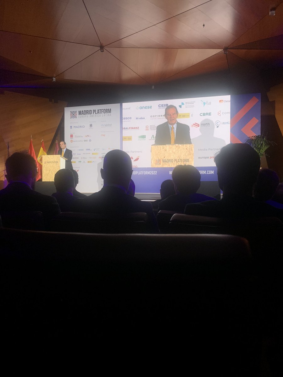 g_mariola's tweet photo. @InesAnaya_86 @Madrid_Platform @losdelvolcan @MADRID Digitalización de empresas, de país y de educación como retos Compartidos España y Latam https://t.co/MWLyFOgQKz