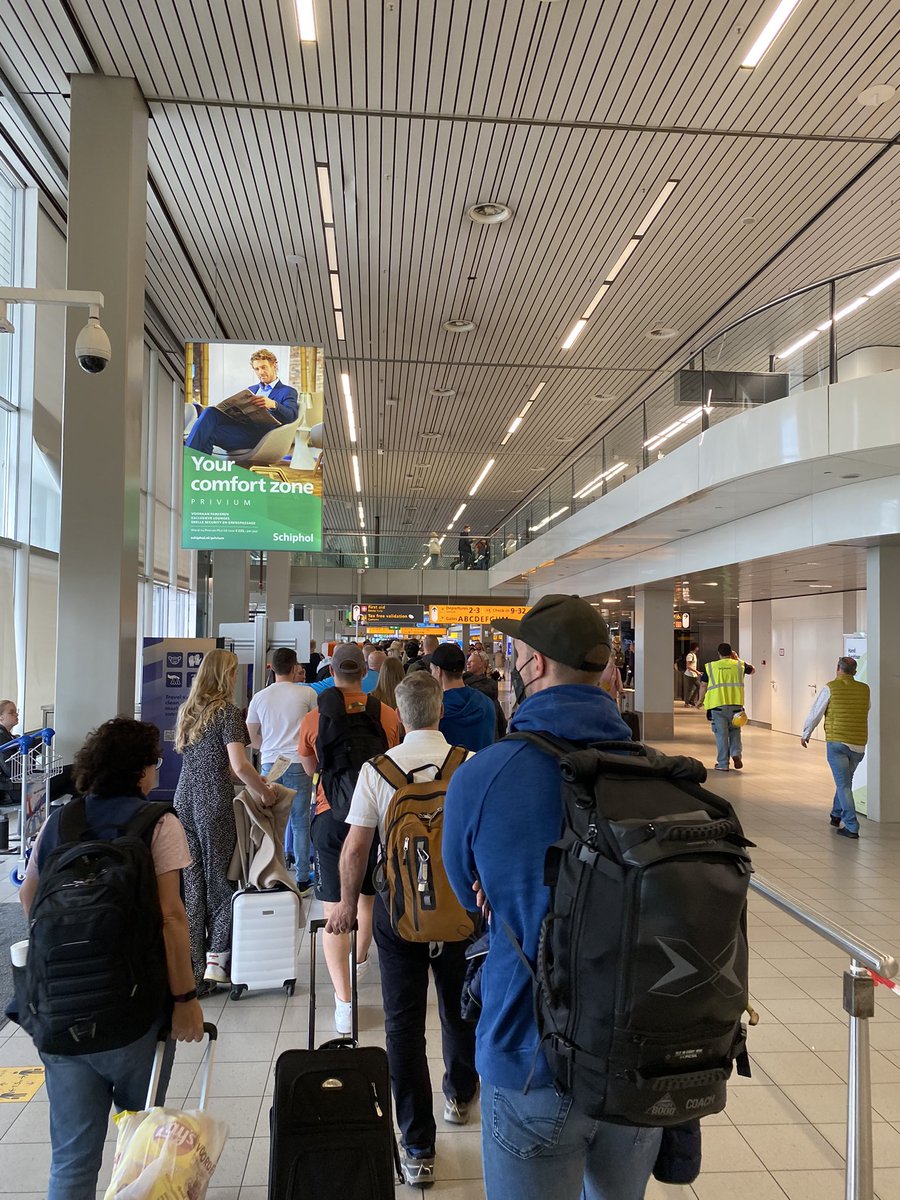 Never seen. Waiting lines for boarding in Schiphol. Till 4h!!! <a href="/airfrance/">Air France</a> , warning the travellers was not an option? #thisisnotcustomerservice
