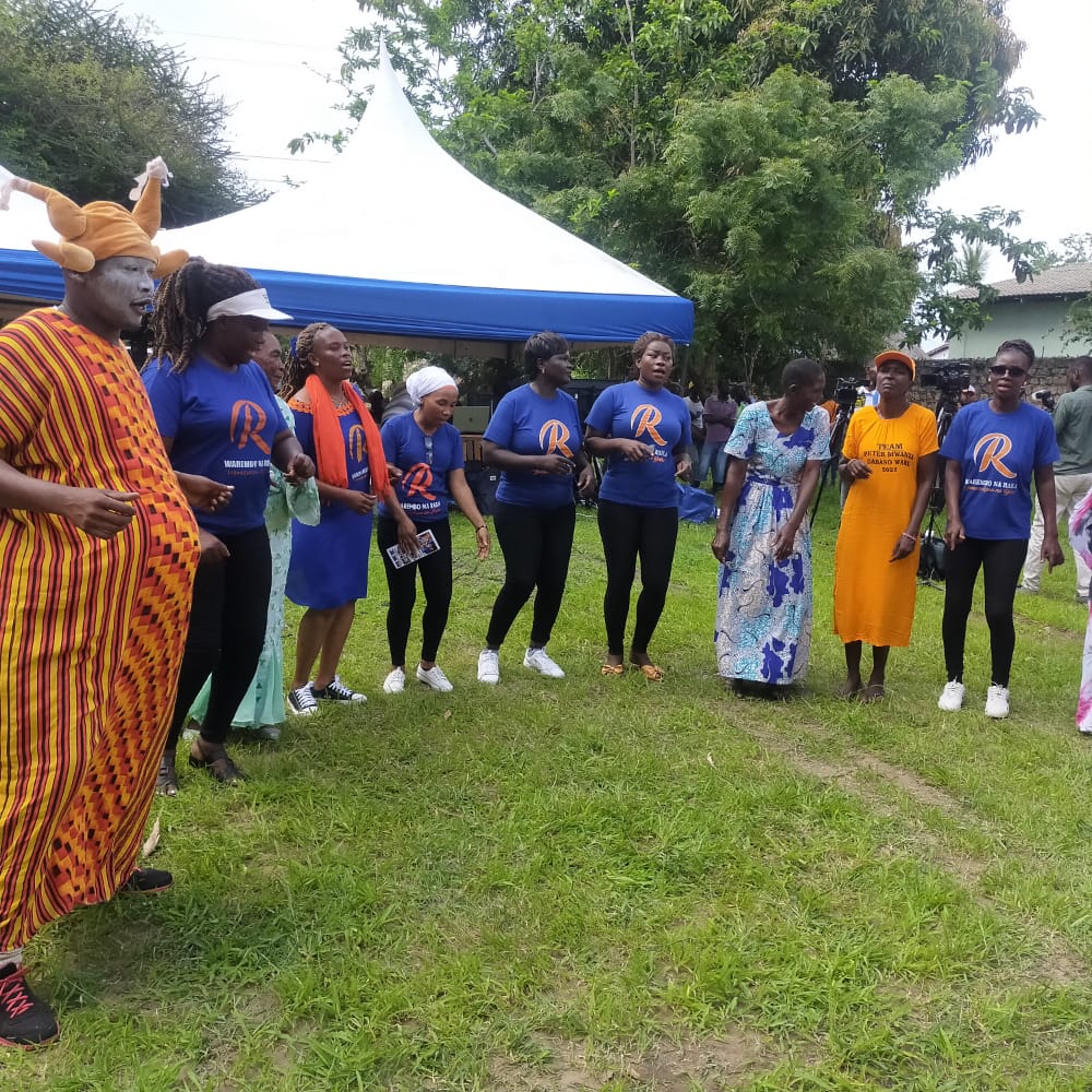 WaremboR's tweet photo. @WaremboR in Kilifi on Friday, in Governor Mungaro's event, unveiling his deputy.
#Inawezekana #AzimioLaUmoja 
@AketchLillyanne @TheODMparty @RailaOdinga @MarthaKarua @IdaOdinga @Railajunior @Winnie_Odinga @GideonMungaroM @AzimioUmoja @RamogiTVKe https://t.co/3JXY7gCJNz