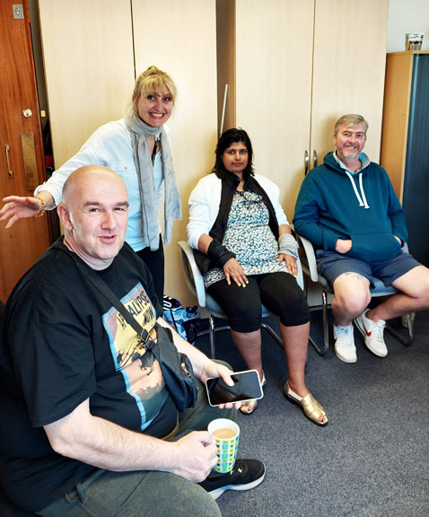 transformhs's tweet photo. Coffee, clients and colleagues! Transform's fantastic Spelthorne team recently held a coffee morning for client. A great time was had by all, and clients discussed getting involved with improving the garden areas in properties. ☕🏡 #SpelthorneFocus #TransformAt50 #homelessness https://t.co/hVzHcoptqJ