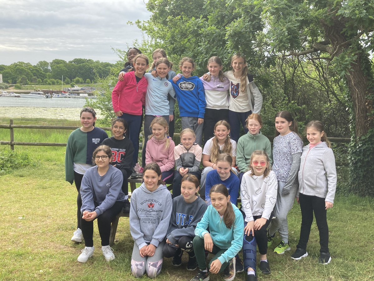 ManorHseSchool's tweet photo. Ready for our activities for today: fencing, abseiling and canoeing #IndividualChallenge https://t.co/DgymbTlkws