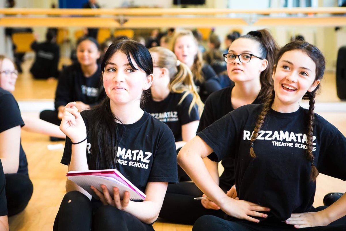 Does your child love to sing, dance or act? Calling local talent, we are holding exciting auditions in association with The Stage newspaper to offer a year’s scholarship to attend Razzamataz Horsham. To apply visit: razzamataz.co.uk/what-we-do/the…
#TheGiftofConfidence