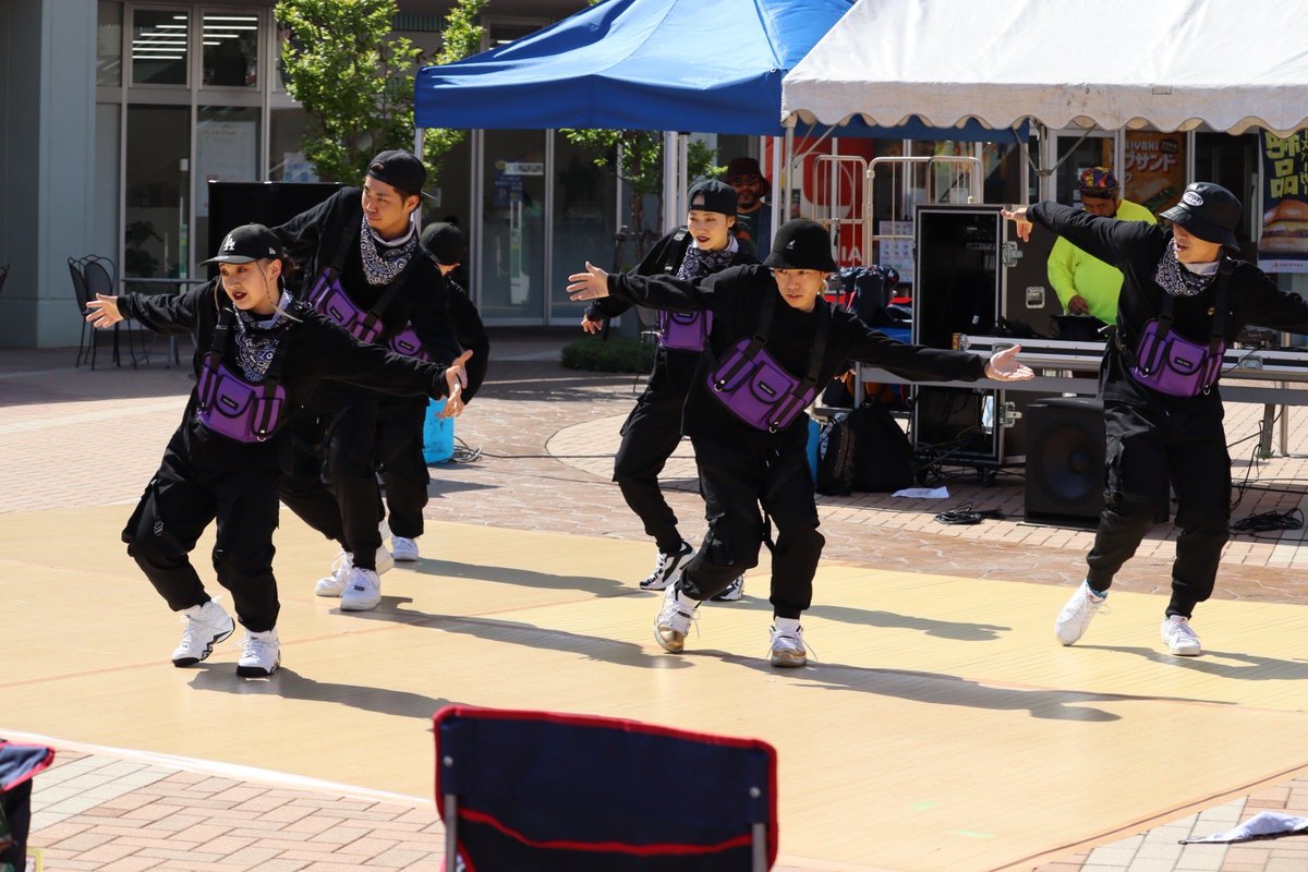 woody0922's tweet photo. #ザダンススタジオ高崎

🥁月曜日レッスン🥁

LOCK超入門 19:30〜
LOCK入門 21:00〜
⁡@mr_maru3 

5/29(日)
ウニクス高崎にて開催の
ブロックパーティ🎉
今後定期的に開催していく予定です😁

#高崎市
#ダンスレッスン
#ブロックパーティ https://t.co/nNFuapFjfa
