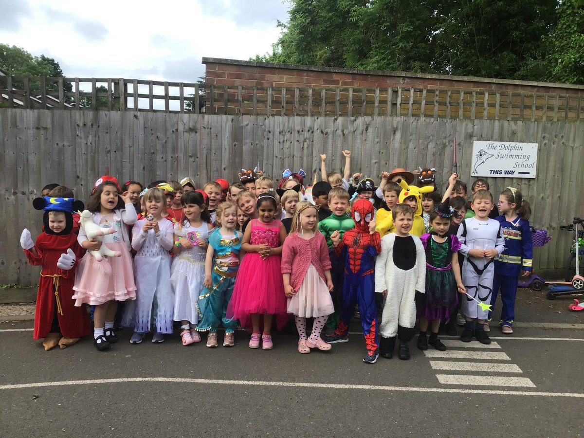 SRAPrimary's tweet photo. The children in EYFS have come to school as a range of interesting characters and been using sensory play in their learning this morning. @SRAEnglishDept #srabookweek https://t.co/fcOg1EPjwV