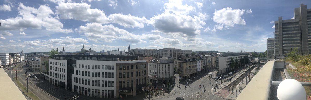 Das #Landgericht #Bonn hat eine verdammt tolle Aussicht von oben. Die Cafeteria ist schon toll ♥️#Amtsgericht