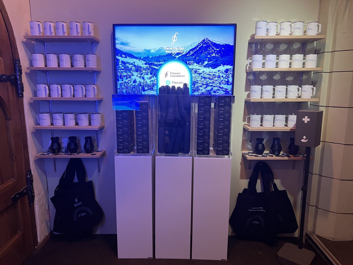FilFoundation's tweet photo. We're in #Davos, and the doors to the #dwebgateway are open.
Join us today for our first full day of programming!
https://t.co/OkmcF6Gn2K https://t.co/mL8Cl6jcYz