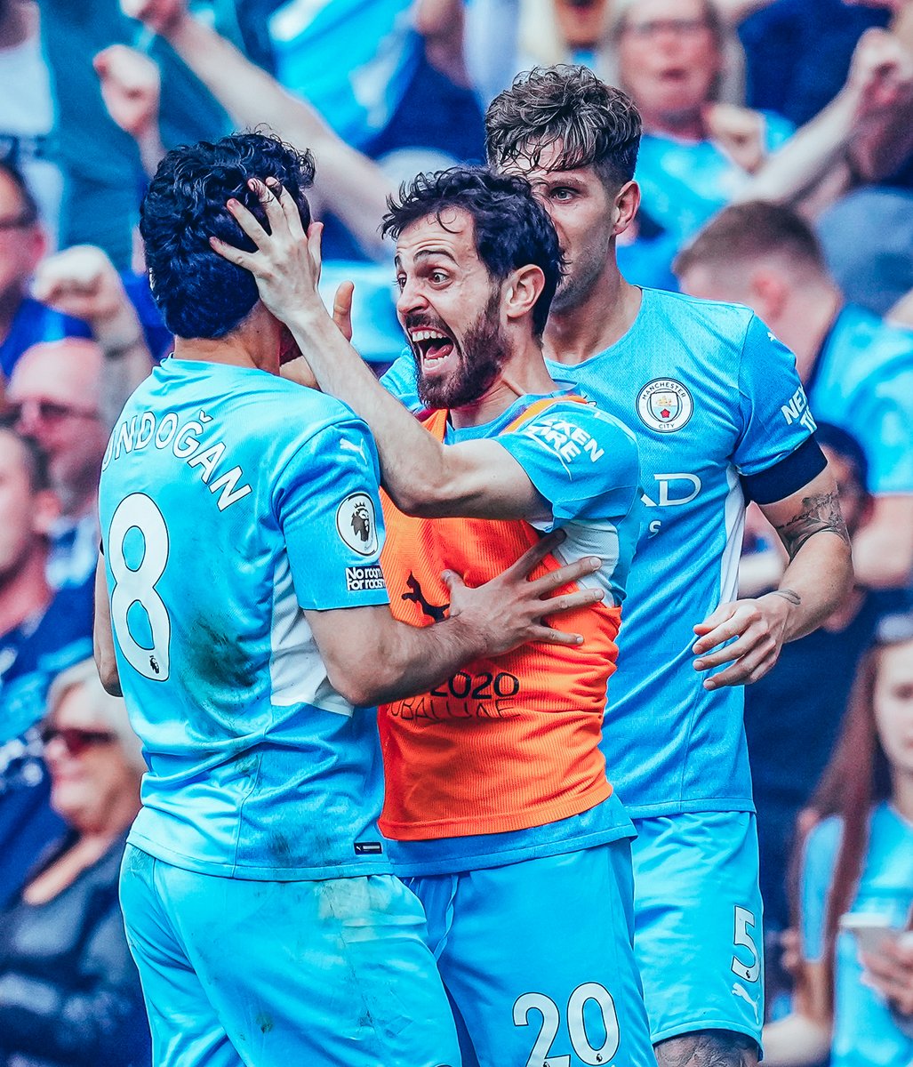 ManCity's tweet photo. Good morning! 💙🏆

How's everyone feeling? https://t.co/tkokwuIxFp