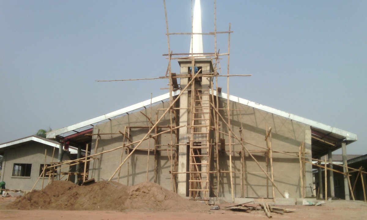 SpacewebA's tweet photo. Theme: Ecclesiastical Architecture synonymous with the church of Jesus Christ Of Latter Day Saints at Omonike cresent, Oshogbo, Osun state, Nigeria, Designed by Spaceweb Consulting Limited.
Year: 2015 #christ
 #church #ejigbo #spaceweb #space #Jesus #Nigeria... https://t.co/tegb98J6pc