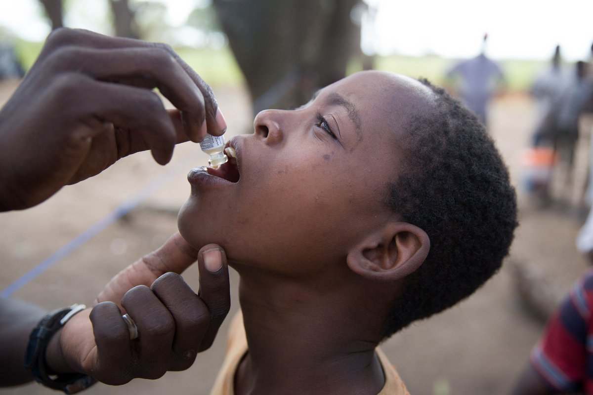 UNICEFMalawi's tweet photo. More than 1,900,000 people aged one year and above will be vaccinated against #cholera in Nsanje and Chikwawa districts.
#ForEveryChild, good health https://t.co/SF3NqBzwsR