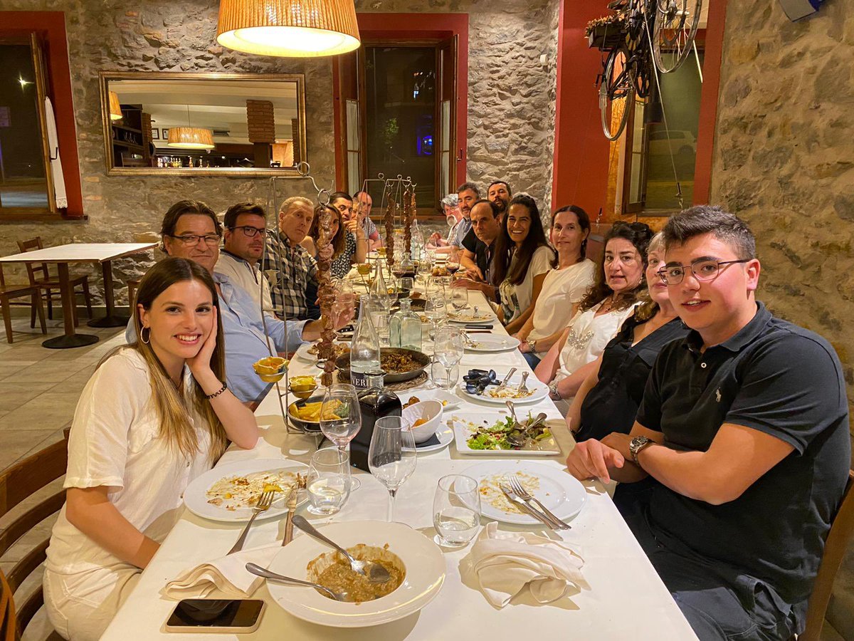 redqueserias's tweet image. Este pasado fin de semana se celebró en Seva (Barcelona) la X Asamblea Anual de #QueRed, magníficamente organizada, donde se habló del pasado, presente y futuro de nuestra asociación.