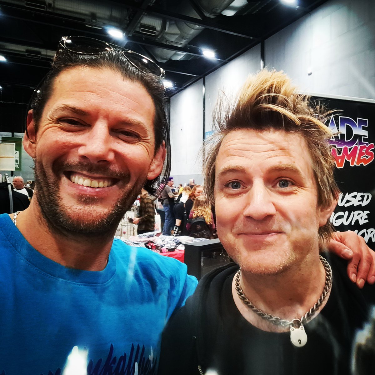 Rob Lane (@laney74) on Twitter photo Really fun time with <a href="/arcadeframes/">Arcade Frames</a> at <a href="/comconliverpool/">Comic Con Liverpool</a>. Day was made when Joey Cramer from Flight of the Navigator made a special trip to the stall! Kinda caught me off guard as you can see from the Fanboy eyes but what a top bloke, didn't have to come by but he did! Legend! Really fun time with <a href="/arcadeframes/">Arcade Frames</a> at <a href="/comconliverpool/">Comic Con Liverpool</a>. Day was made when Joey Cramer from Flight of the Navigator made a special trip to the stall! Kinda caught me off guard as you can see from the Fanboy eyes but what a top bloke, didn't have to come by but he did! Legend!