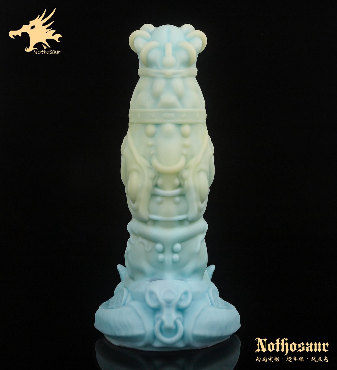 NSluludragon's tweet photo. 答应小龙人们的万粉抽大奖，这次咱们多抽几个！

关注里揪1个送金牛s（需返图，颜色二选一）
转推里揪3个送萌狐M5（穿戴跳蛋，露露赞助）
点赞里揪3个送拳交膏（款式可选）
评论里揪5个Q版捏捏乐盲盒（高度6.5cm）

开奖时间：5.30   14:00
部分赞助：@nothosaur10 

#幻龙 #趁年轻玩点色 https://t.co/IiKs9sQTwo