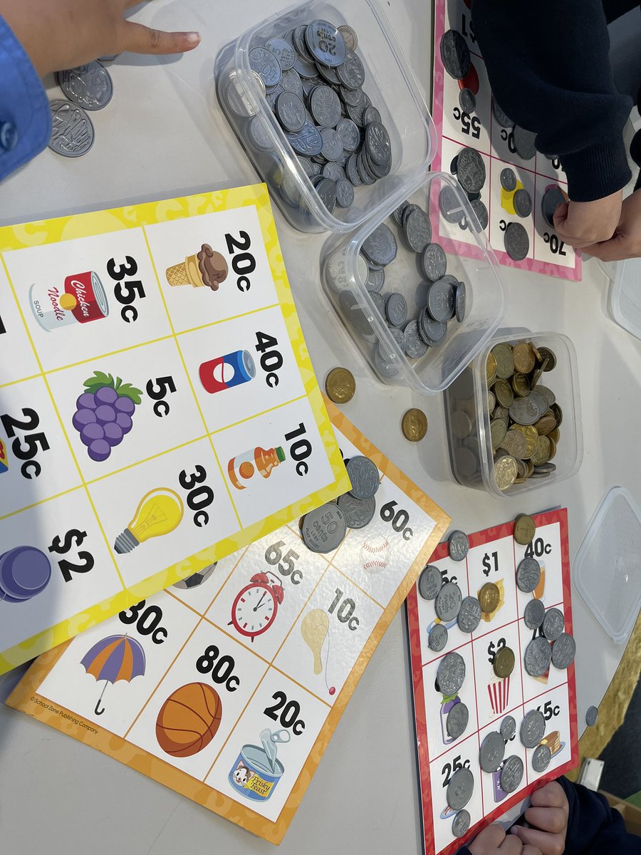 nguyen062001's tweet photo. What a great and fun method to use for students to differentiate between dollar and cents and learn how to use money. They seemed to enjoy this activity. #acuedu_p https://t.co/v61tA2ZZsk