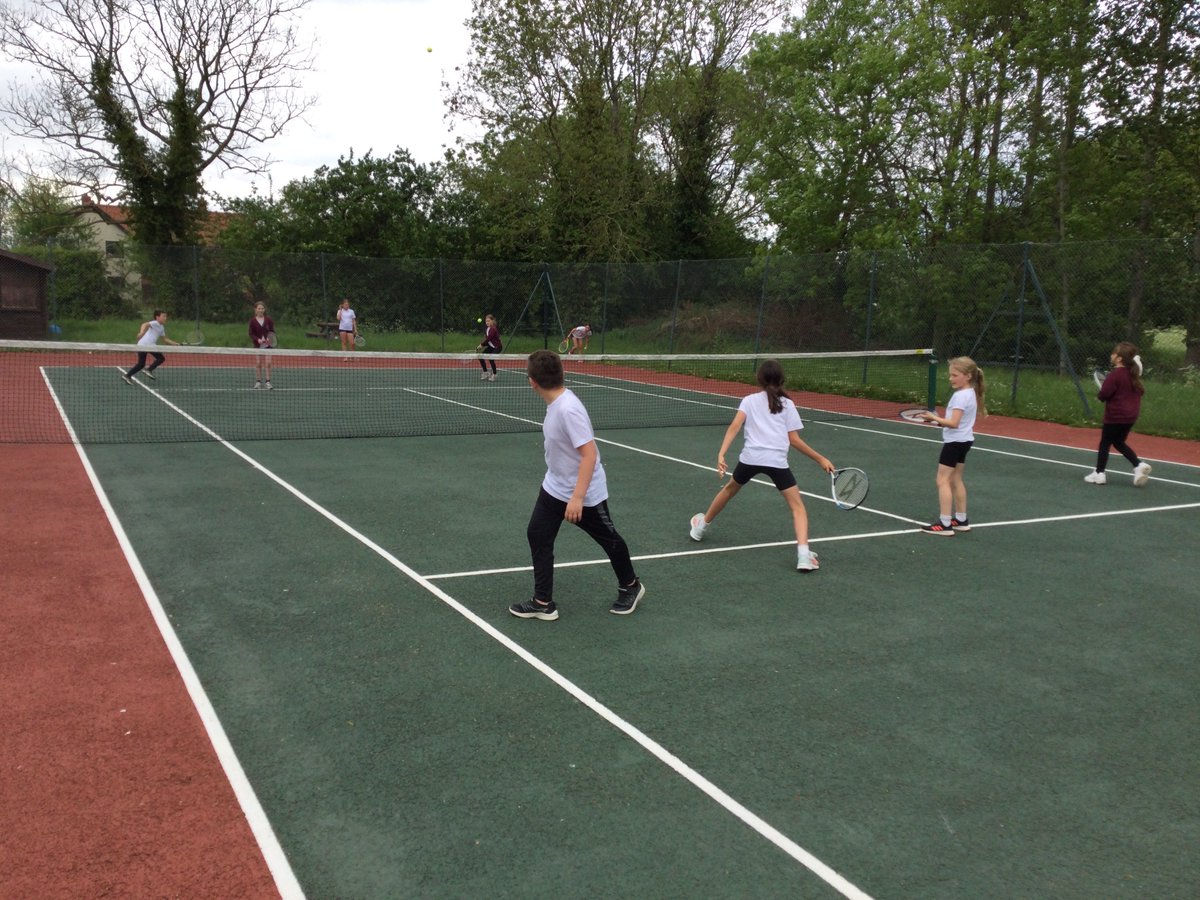 AlburghCE's tweet photo. #OaksClass and #SaplingsClass had perfect #Wimbledon weather for their #PE lessons at Alburgh Tennis Courts ☀️ #physicaleducation #tennis https://t.co/EuaXKAo5nT