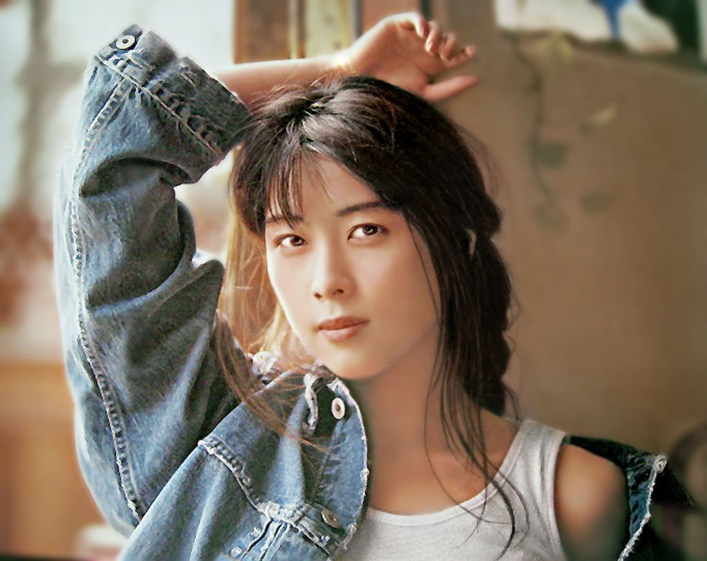 カップヌードル レッドゾーン 蓋 ZARD 坂井泉 Amazon.co.jp