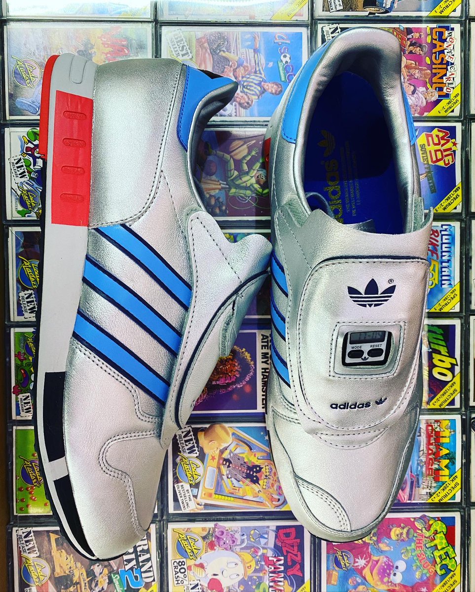 AdiSneakerFreak's tweet photo. Not content with the home micro computer revolution, back in 1984 the clever folks at adidas were putting microchips in running shoes !#adidasmicropacer 😎.  The final set of photos from this weekends visit to @RMCRetro 😊 #adidas #micropacer #adidasoriginals https://t.co/8j6zQ57TJa