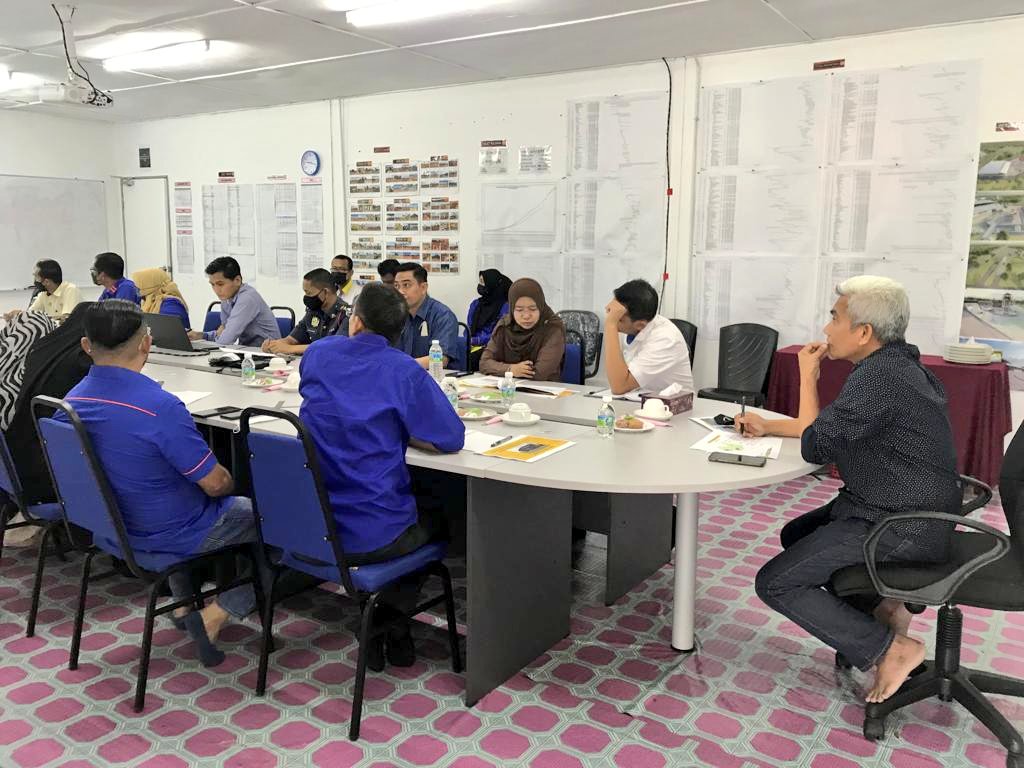 PasukanProjekTrg tweet media