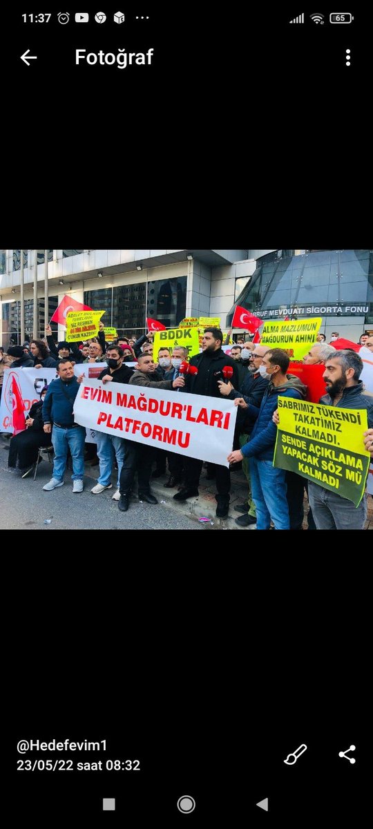 kulunbiri69_e's tweet photo. #EvimMağdurlarıTmsfÖnünde @RTErdogan @suleymansoylu @HMBakanligi @tmsf @bddk bittik tukendik beklemekten sabrımız kalmadı verin paramızı istiyoruz pul oldu yok olmadan yüzde seksenlik kalan para yi da istiyoruz anıl terimiz bir kuruşum kalırsa haram olsun https://t.co/fv8ZZUqELf