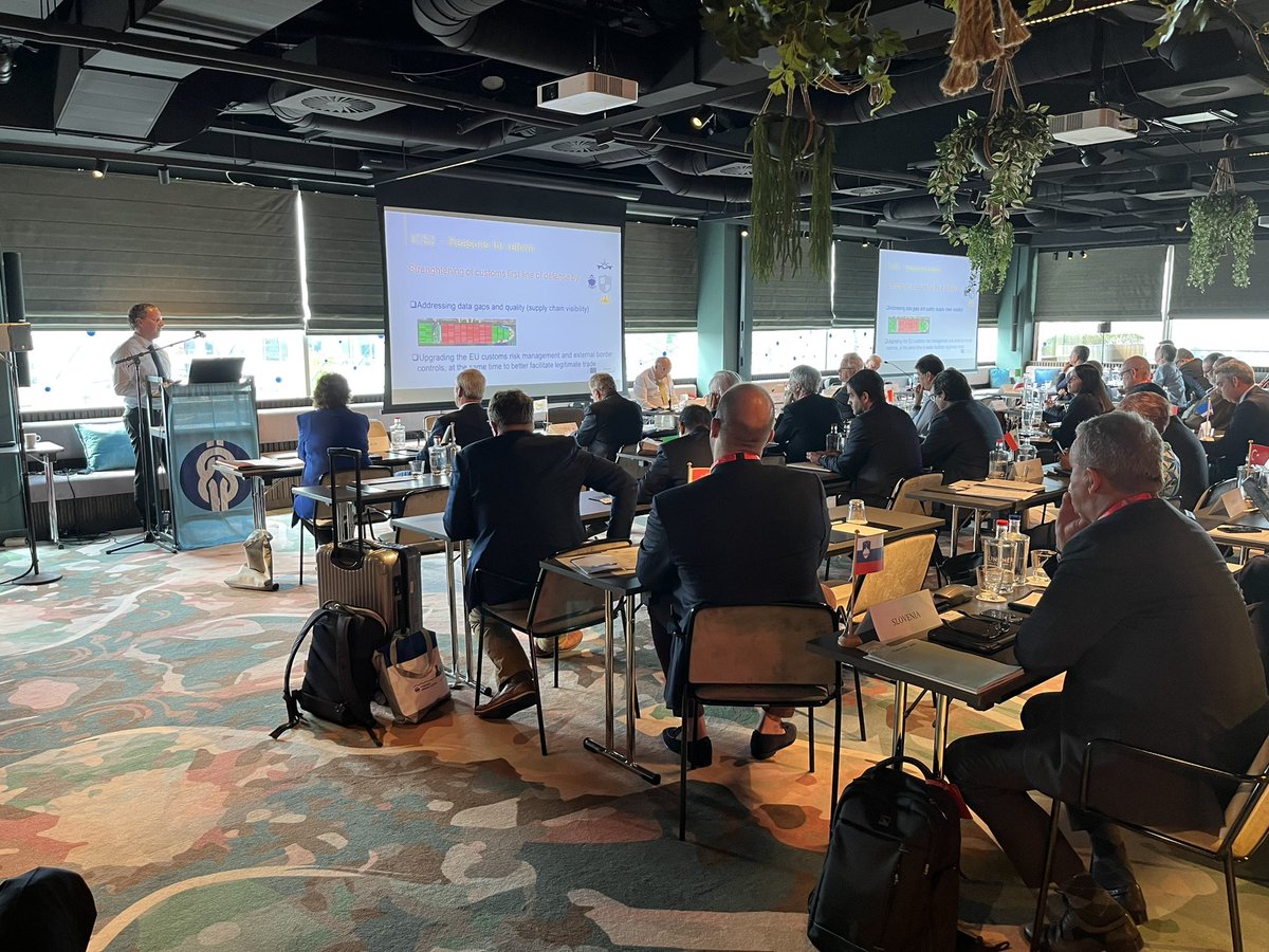 Fulvioglu's tweet image. #ecasba Meeting in Antwerp oggi