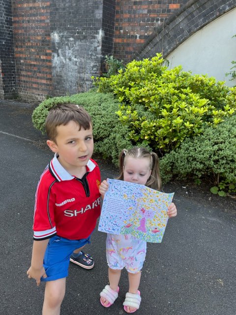JansDolly's tweet photo. Ezra &amp; Phoebe out &amp;  about on their travels with #DollyDaydream  I can’t wait for you to meet the characters before they set off on their next #adventure #travelling round #Manchester in  the next instalment #DollyDaydreamAndTheEcoCrew https://t.co/D9YyczNtQK