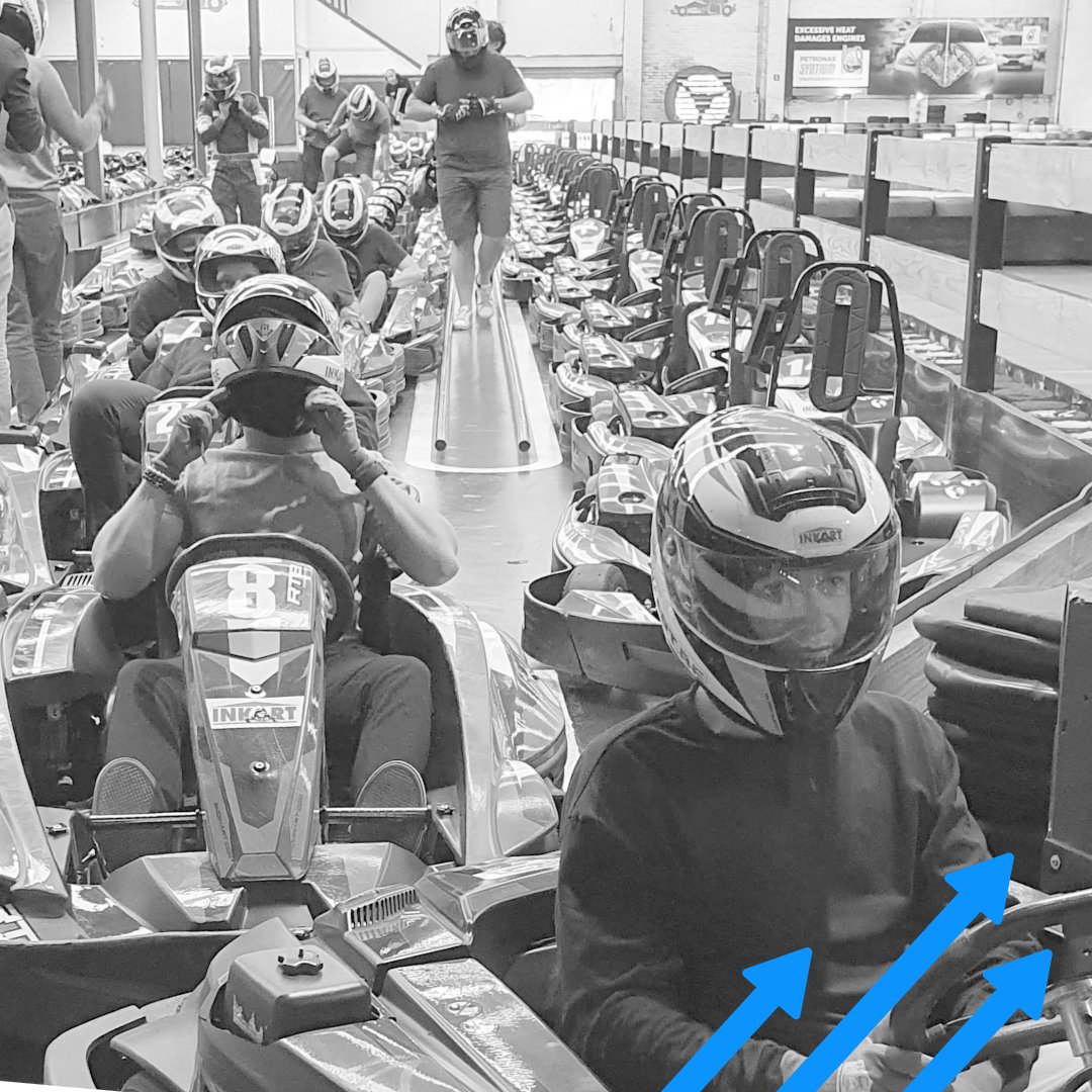 A few weeks ago you met the interns and the projects they were working on. 
They worked very hard to complete their projects successfully and last week it was finally demo time! 🥳To celebrate our we went karting 🏎 afterwards and of course we could not celebrate without pizza!🍕