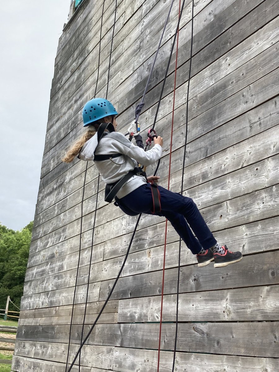 ManorHseSchool's tweet photo. Abseiling fun at PGL Little Canada #IndividualChallenge https://t.co/Z6tGnhpvs2