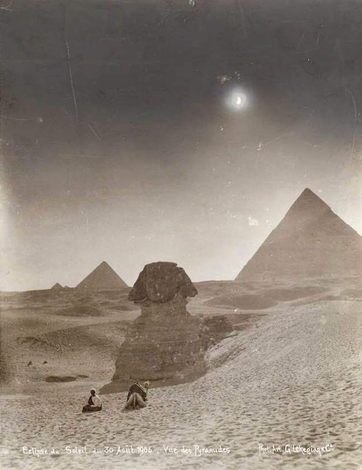 historydefined's tweet photo. View of the Pyramids during a Solar Eclipse, August 30, 1905. Photo: Gabriel Lekegian https://t.co/ojZVkZ5Z11