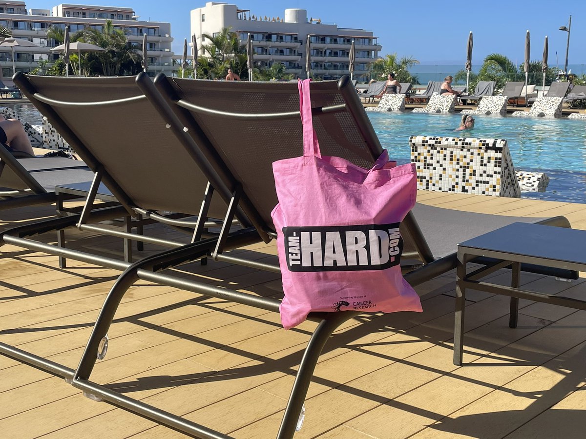 Just having a relax after the excitement of Brands Hatch topping up on the tan before we head to Thruxton this weekend with the <a href="/TeamHardRacing/">Team HARD. Racing™</a> family 
<a href="/BTMotorsport/">Bobby Thompson</a>