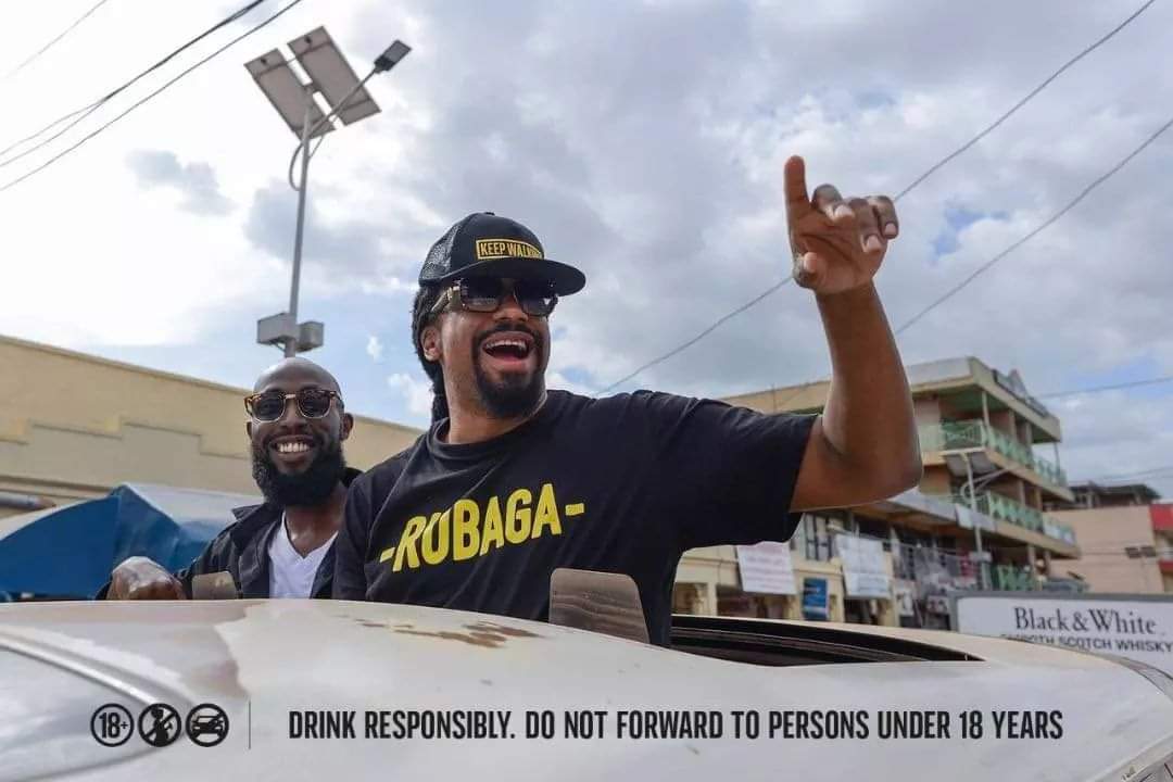 mahoroevelyn01's tweet photo. The journey to Mbarara!
#WALKERSTOUR with the ones who!!! @naviomusic @missdeedan @theonlyjaluo @djSlickStuart @TimothyCODE 
#IamWalker #KeepWalking https://t.co/Up3qIwETQ8