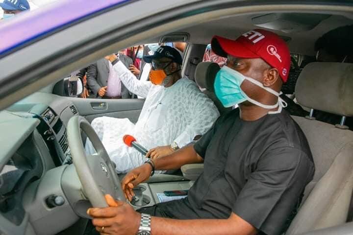 shadowenny's tweet photo. You can be sure that @AjipeAlex is always for your interests and not for his own.His desire to represent his people is a selfless decision.
Ondo.N Senatorial District will go a long way when you collaborate with him in the interests of the people.
#YouthOclock
#irawoola
#ajipe https://t.co/WtUENZTEAU