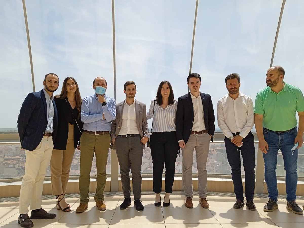 AguasdeAlbacete's tweet photo. #Aprendizajes #colaboraciones 
¡Gracias a la delegación del Colegio de Ingenieros de Caminos de C-LM que nos visitaba en el #CIAb, dentro de la agenda de actos programada con motivo de su patrón #SantoDomingoDeLaCalzada! ¡Una visita realmente enriquecedora! 
@Colegiocaminos https://t.co/4qaQQnMAHL