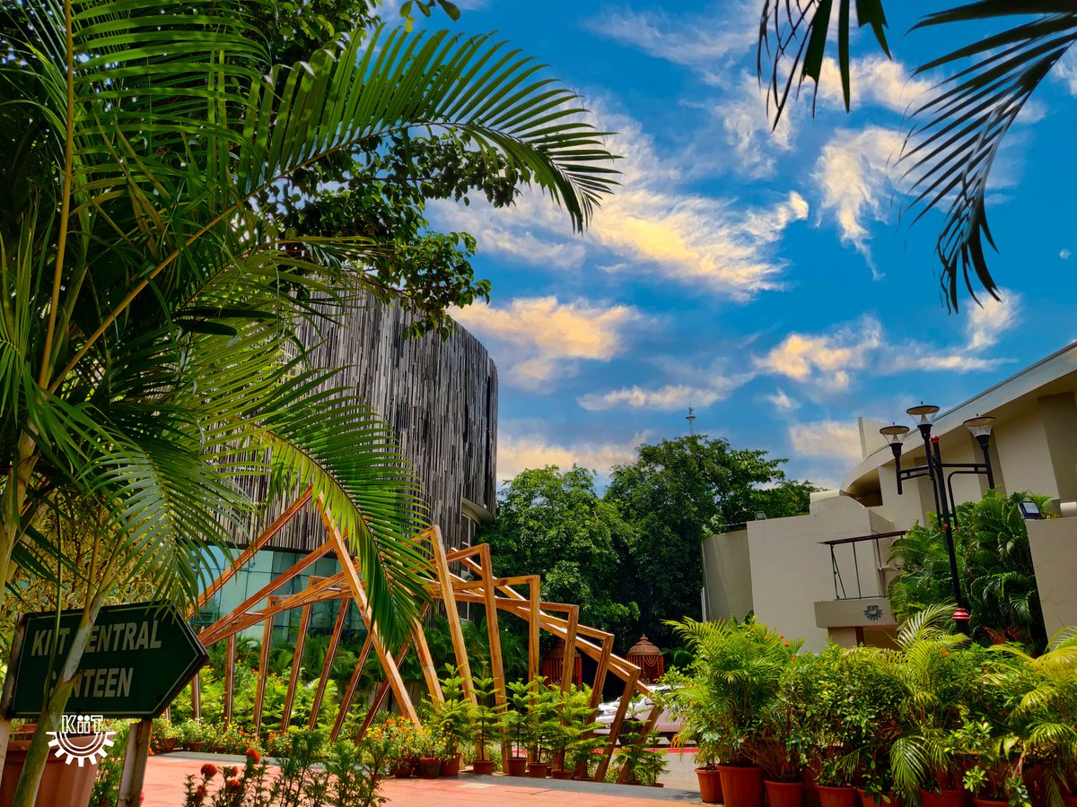 Mondays become better with us. 

Our green campuses are filled with positivity and life. Visit us to experience growth.