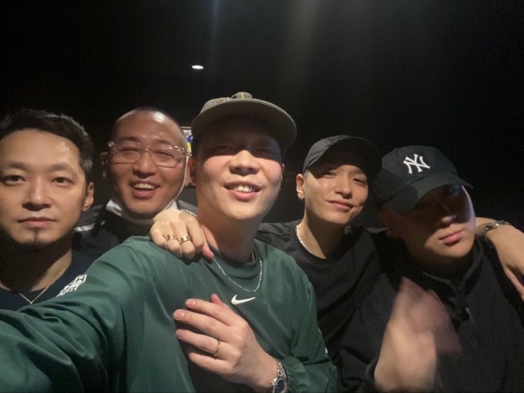 SimonDominicPH's tweet photo. [220523] Yumdda IG Story 

@longlivesmdc #SimonDominic #쌈디 #AOMG #사이먼도미닉 #정기석 #DAMOIM https://t.co/VmWk1ZES1w