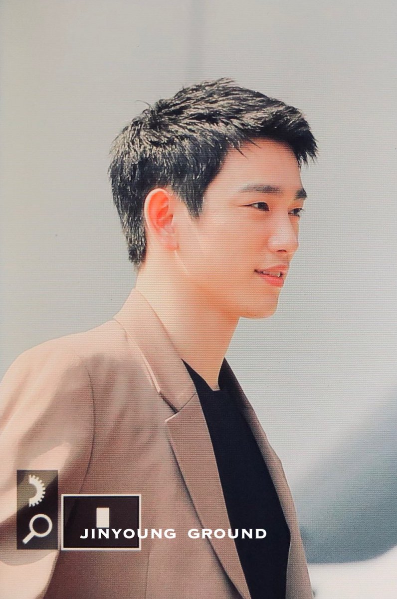 Jr_ground's tweet photo. 220523 진영 퇴근 🤎🧡🤎🧡

#GOT7   #갓세븐   #JINYOUNG   
#IGOT7  #진영 ❤️ https://t.co/w3NMlGnrkT
