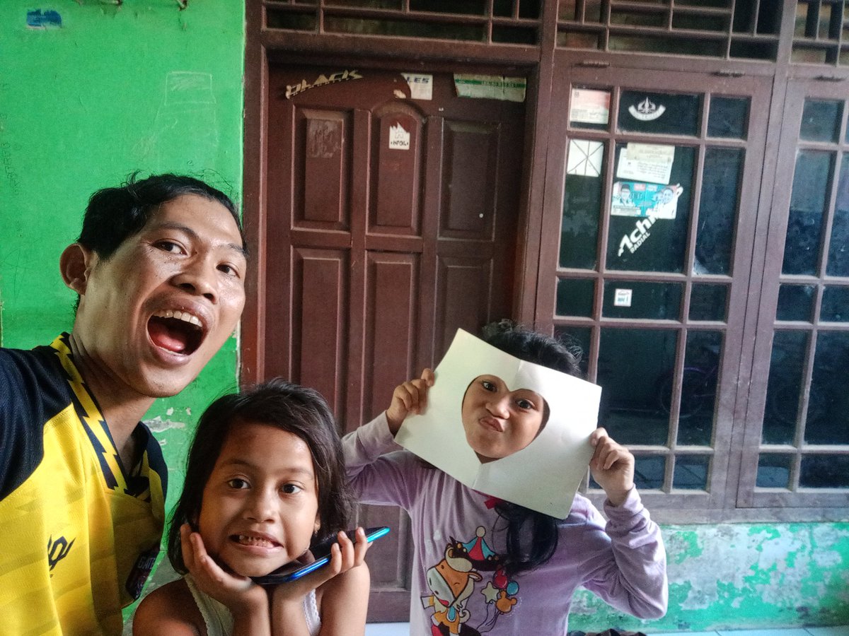 TompulToanli's tweet photo. gadis2 ku https://t.co/LaUyWzxVQ5