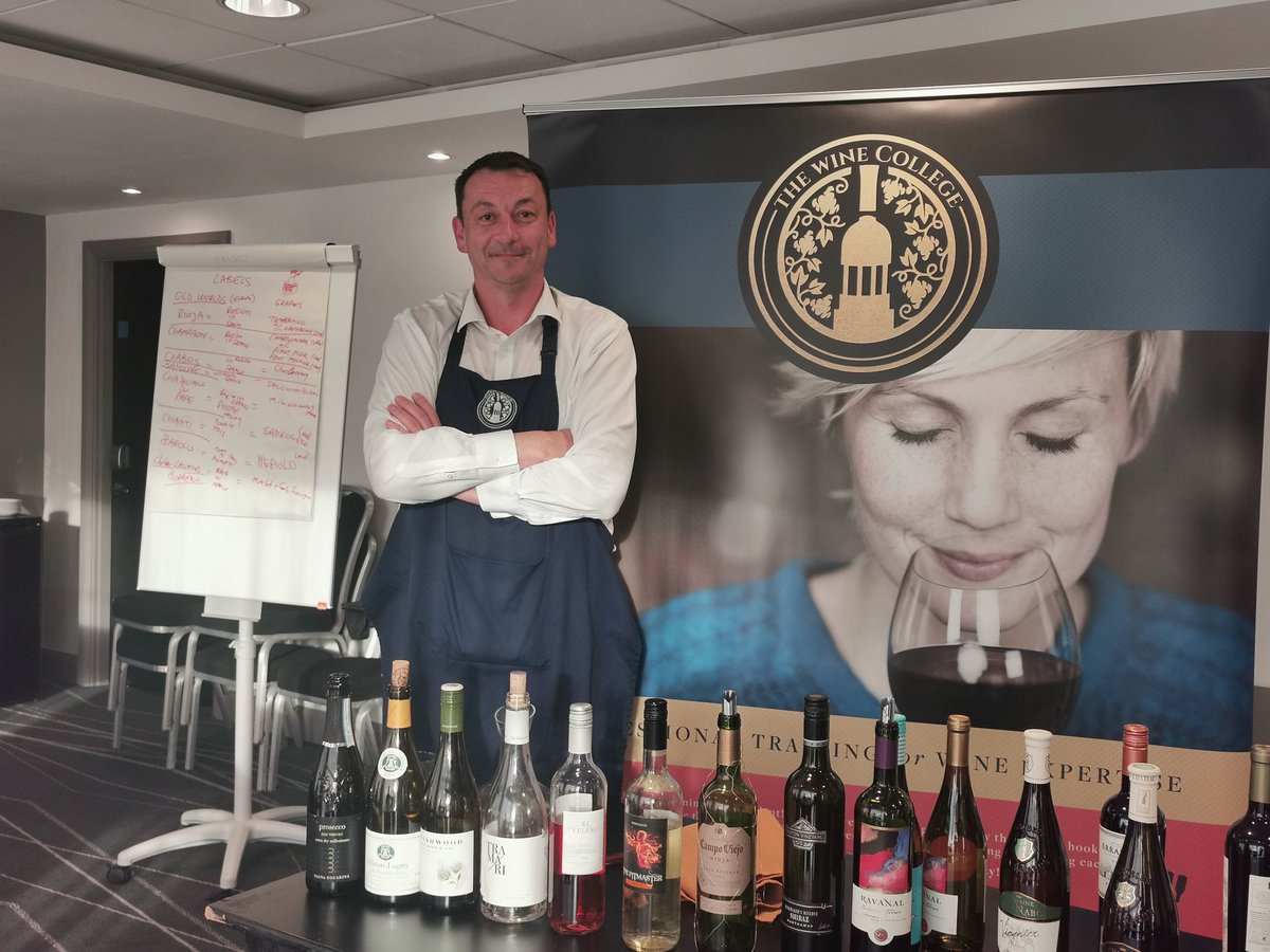 itsavinelife's tweet photo. Enjoyed our tasting with @wine_college in Manchester. Thank you for a lovely afternoon! #manchesterwinelovers #winelover #winetasting https://t.co/pMGS8flO51