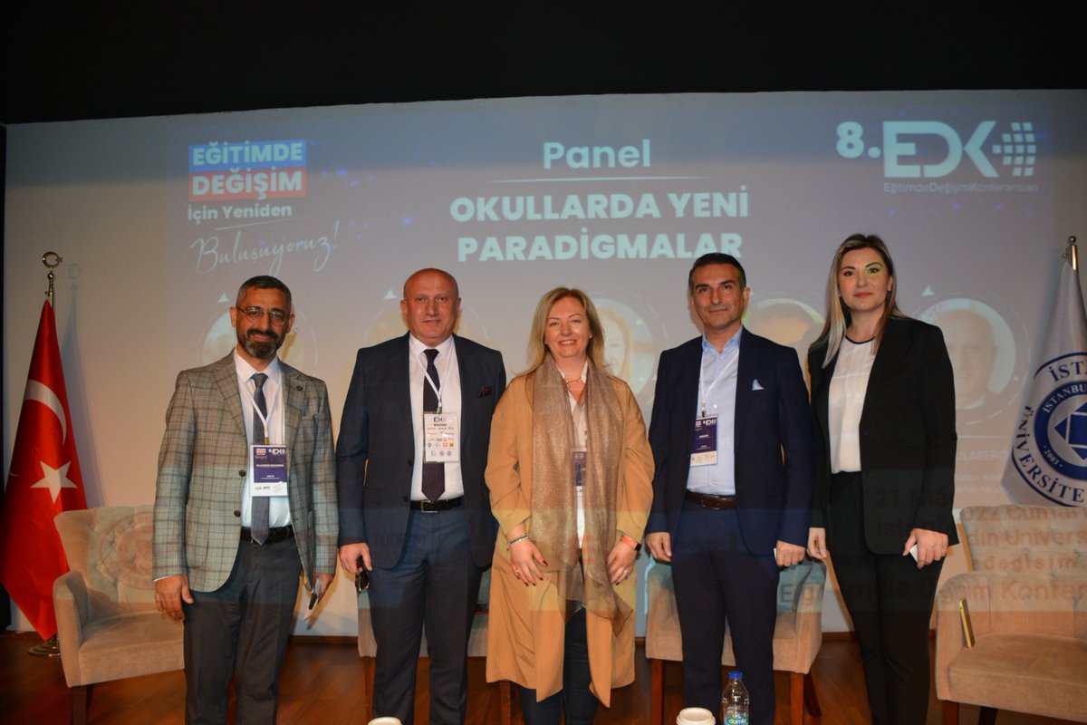 bilkolejleri's tweet photo. BİL Eğitim Kurumları Genel Müdürü Sn. Elif PEHLEVAN, 8. Eğitimde Değişim Konferansında "Okullarda Yeni Paradigmalar" panelinde "Beceri Odaklı Hibrit Eğitim Modeli ve Yeni Neslin Öğrenme Stilleri" hakkında değerlendirmelerde bulundu.
@egitimdedegisim #EDK22 https://t.co/gpUFUxMLE6