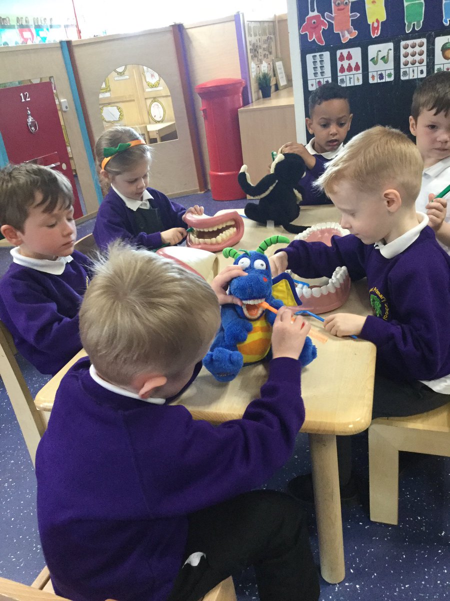 GarswoodNursery's tweet photo. Lots of fun learning how to look after our teeth this morning. @GarswoodPrimary #talkingteeth #oralhealth #toothbrushing #EYFS #healthychoices https://t.co/xkeI5ZSN2J