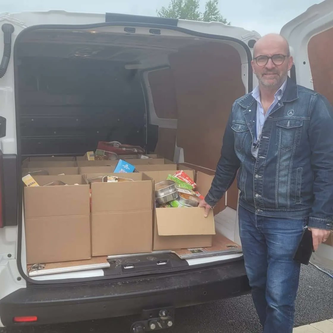 Alanfromireland's tweet photo. #outreachservice #CommunitySupportService
Another busy weekend. Delivered food hampers to families living in food poverty in Meath Saturday.
On outreach Sunday with a homeless man downtown Navan & a lady in Slane. @LMFMRADIO @meathchronicle @meathcoco https://t.co/N8KwAdawbx