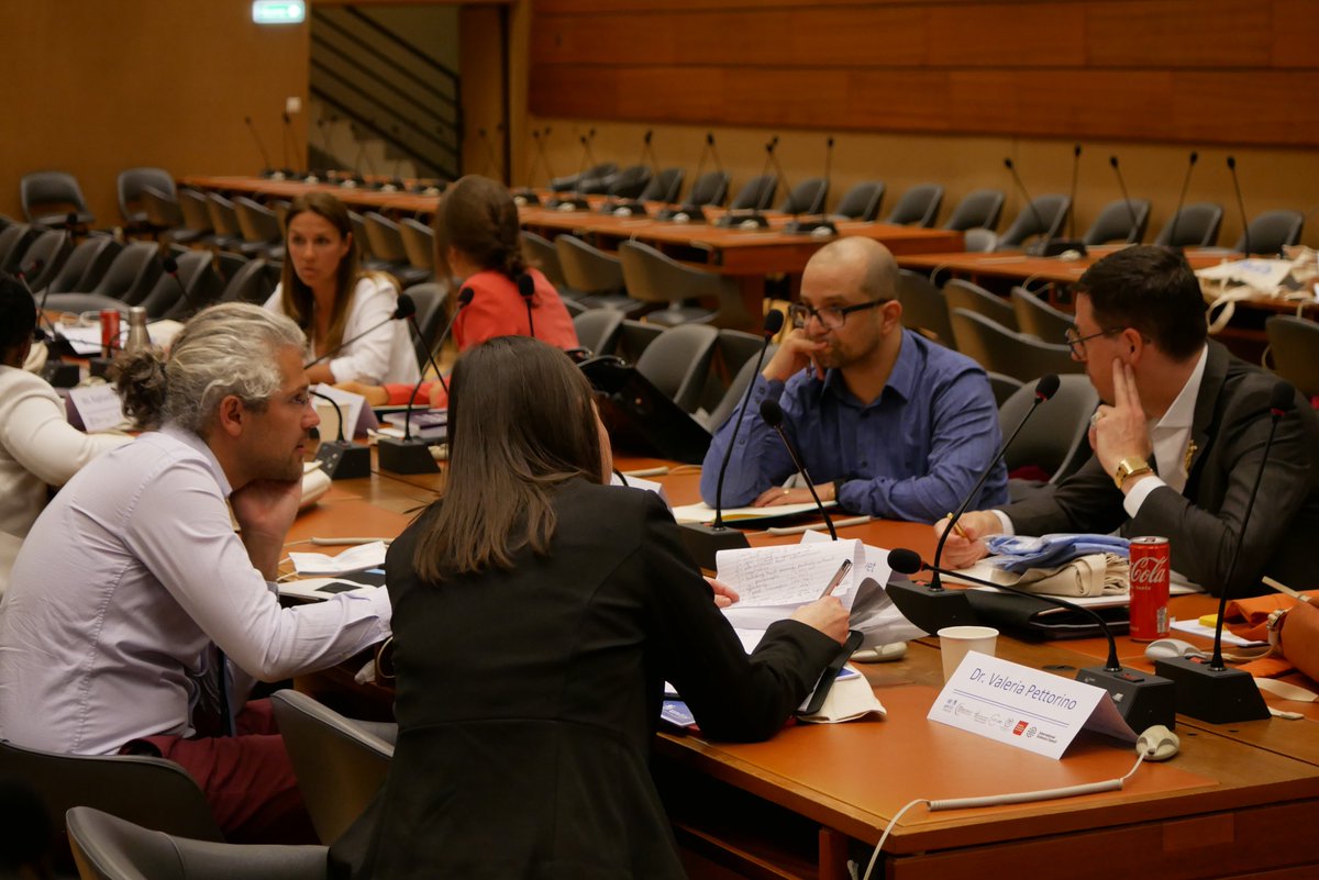 GenevaSPI's tweet photo. #ICYMI The #ScienceDiplomacy Week was a perfect occasion to think through the #Science_Policy #BoundarySpanning. Check out the summary of our immersion session and Open Forum panel discussion here: https://t.co/VxdxchbWUw 
@GESDAglobal @unige_en https://t.co/DOcHRDCxUt