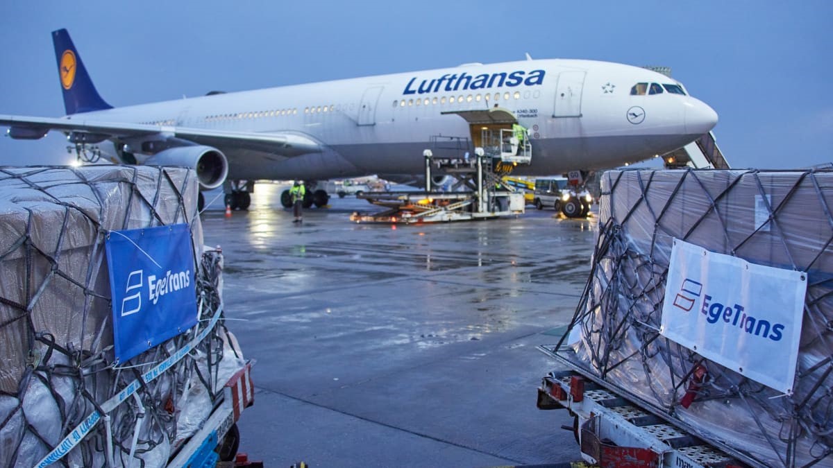 breitflyte's tweet photo. Lufthansa Cargo Operates Over 100 ‘Preighter’ Flights for EgeTrans
https://t.co/O2fCXNgQcR
#Lufthansa #LufthansaCargo #EgeTrans #Breitflyte #avgeek #avgeeks #aviation #airlines https://t.co/G3qiHxFgn0
