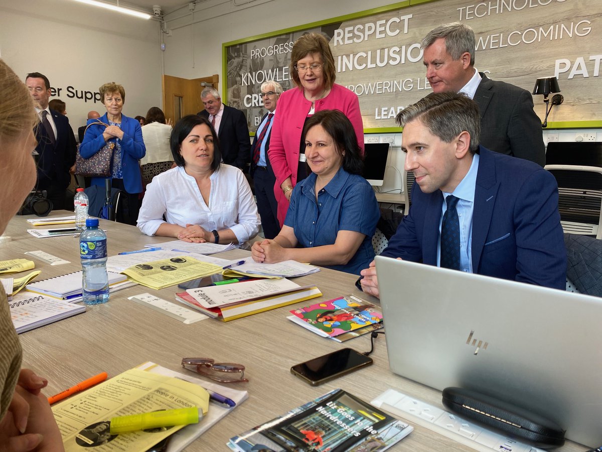 An exciting visit to @LCFE_Campus Mulgrave St this afternoon by Minister @SimonHarrisTD as he announced the purchase of a 0.7 acre site adjacent to the campus where it is hoped to develop a Film and Digital Media Centre of Excellence.