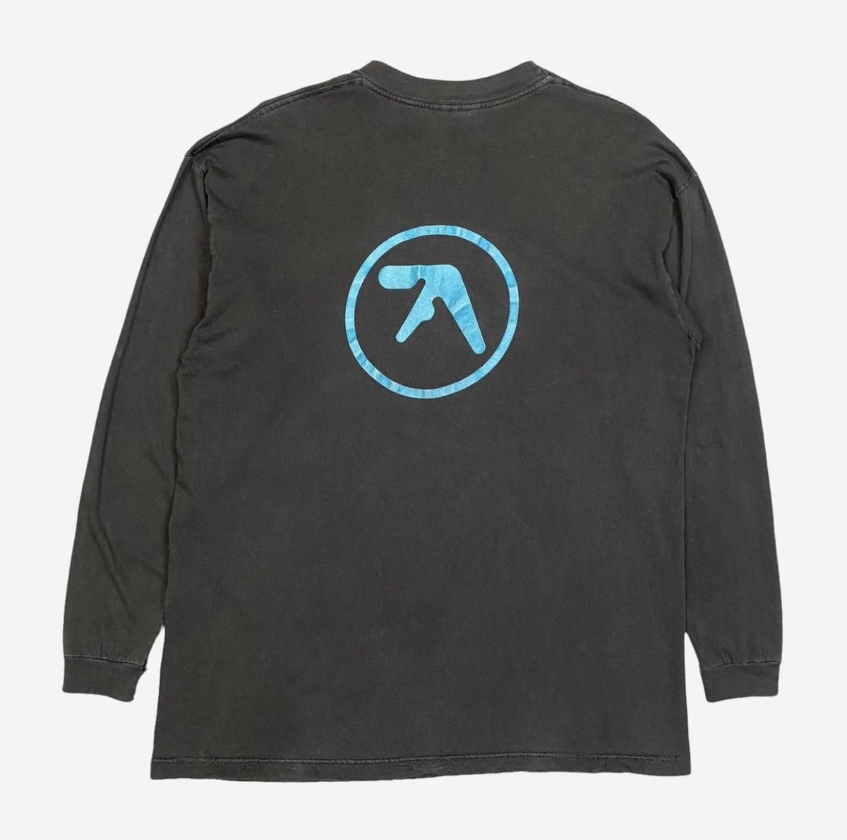 fashntalk's tweet image. Aphex Twin: ‘Come to Daddy’ Longsleeve (1997)